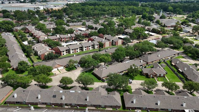 APT-1002 - 5401 Hollytree Dr, Condo with 3 bedrooms, 2 bathrooms and null parking in Tyler TX | Image 39