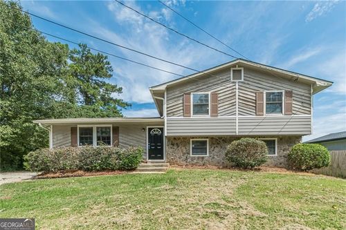 6077 Cherokee Valley Ln, Lithonia, GA, 30058-7904 | Card Image