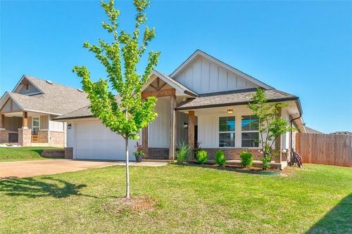 1104 Magnolia Drive, Noble, OK, 73068 | Card Image