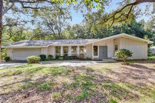 208 Cordoba St, Gulf Breeze, FL, 32561-4008 | Card Image