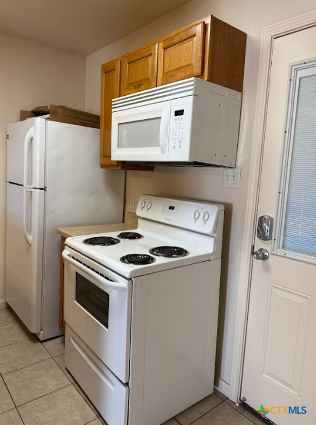 1132 - 1132 Indian Holw, Condo with 2 bedrooms, 2 bathrooms and null parking in Spring Branch TX | Image 20
