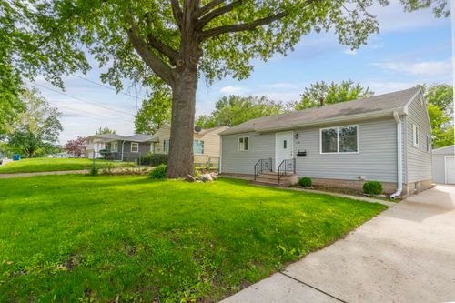 1228 Lyon Ave, Waterloo, IA, 50702-3436 | Card Image