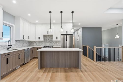 8 Cardinal Dr, Rm Of Dundurn, SK, S7C0C3 | Card Image