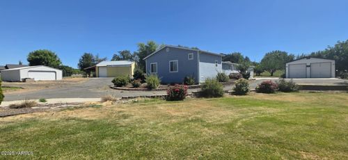5202 Norman Rd, Yakima, WA, 98901-9722 | Card Image