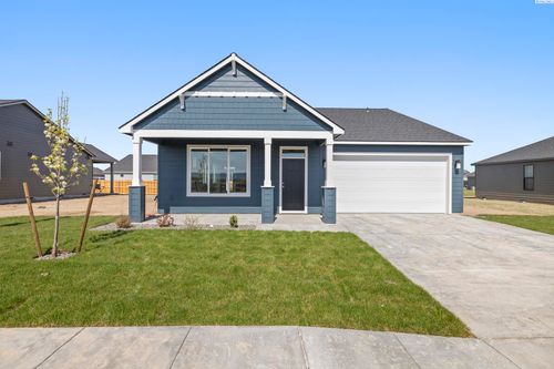313 Amberly Ave, Grandview, WA, 98930 | Card Image