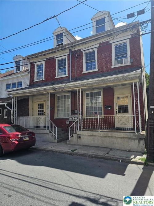 252 254 Cedar Street, Tamaqua Boro, PA, 18252 | Card Image