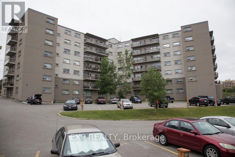 Residential Lease in Sudbury Remote Area