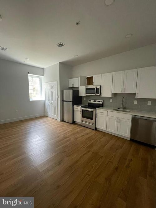 10-6400 Haverford Avenue, PHILADELPHIA, PA, 19151 | Card Image