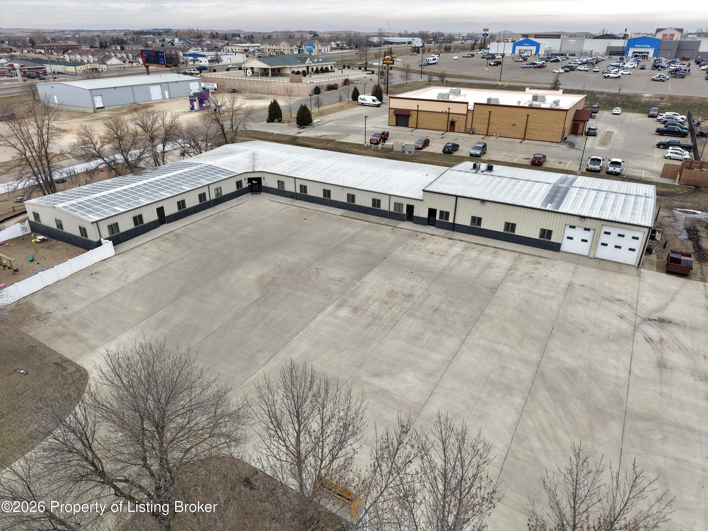 161 21St St W, Dickinson, ND 58601