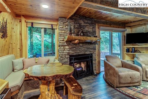a-64 Creekside Dr, Banner Elk, NC, 28604-8499 | Card Image