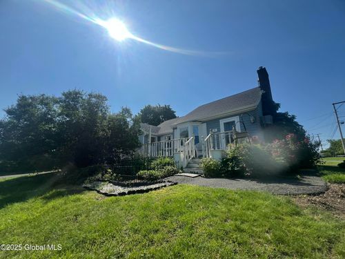 56 Wendell St, Ravena, NY, 12143-1631 | Card Image