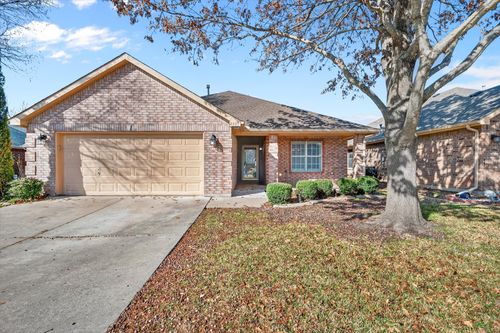 4403 Shady Elm Dr, Mansfield, TX, 76063-5589 | Card Image
