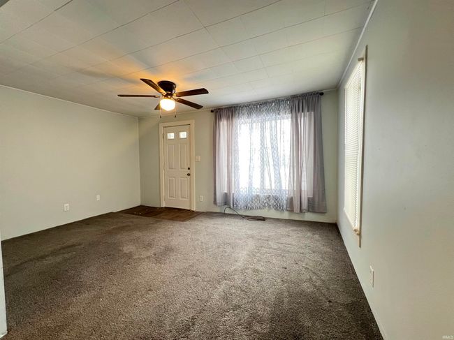 68 S Maple St, House other with 2 bedrooms, 1 bathrooms and null parking in Andrews IN | Image 4