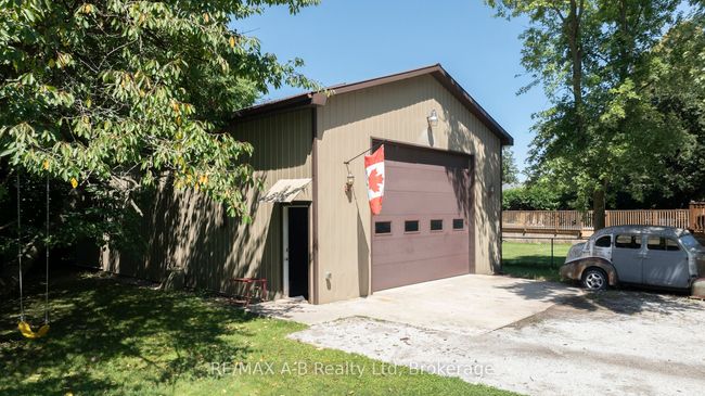 18 Conway Crt, House other with 4 bedrooms, 3 bathrooms and 10 parking in Thamesford ON | Image 49