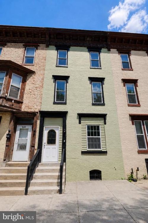 1642 Market St, HARRISBURG, PA, 17103-2334 | Card Image