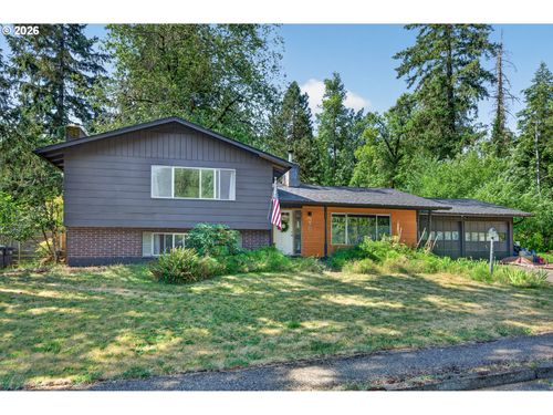390 Hunington Ave, Eugene, OR, 97405 | Card Image