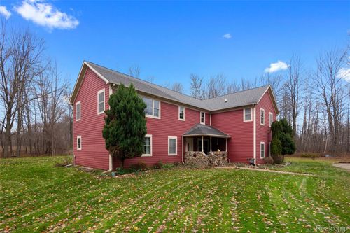 2222 Loree Rd, Applegate, MI, 48401-9757 | Card Image