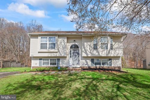 5707 Stone Meadow Dr, FREDERICKSBURG, VA, 22407-4374 | Card Image