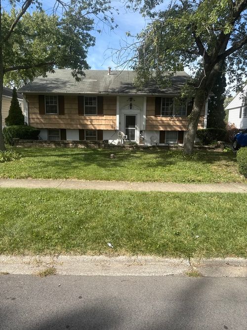 120 S Chestnut Ln, Glenwood, IL, 60425-1709 | Card Image