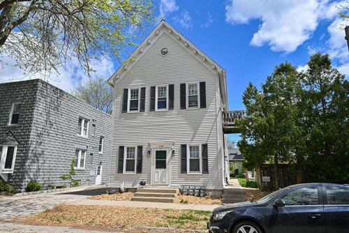2440 S Wentworth Avenue, Milwaukee, WI, 53207 | Card Image