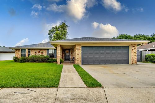 115 Mcallen Dr, Houma, LA, 70360-7255 | Card Image
