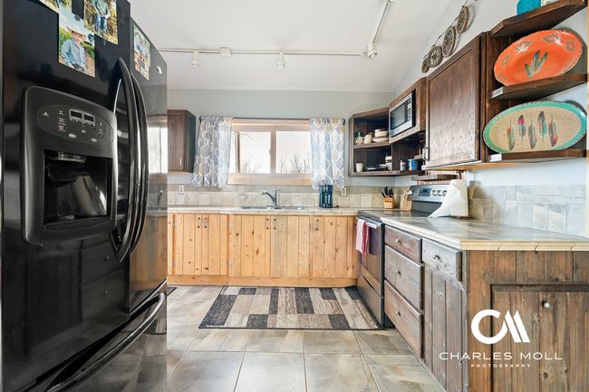 945 Us Highway 287, House other with 2 bedrooms, 1 bathrooms and null parking in Augusta MT | Image 11