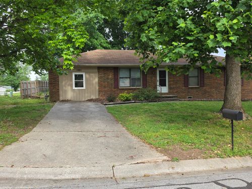 1001 N 13th Ave, Ozark, MO, 65721-9378 | Card Image
