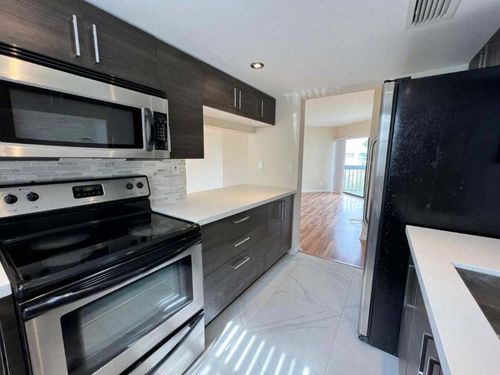 403-1900 N Congress Ave, West Palm Beach, FL, 33401-8205 | Card Image