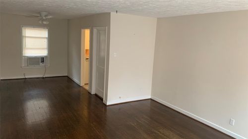 apt-5-4420 Roseland St, Houston, TX, 77006-5950 | Card Image