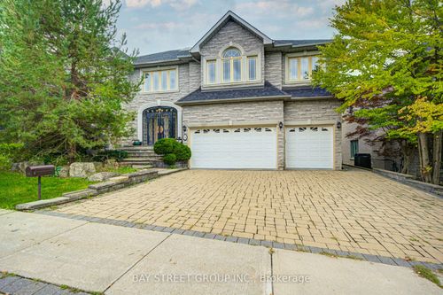 58 Bowan Crt, North York, ON, M2K3A7 | Card Image