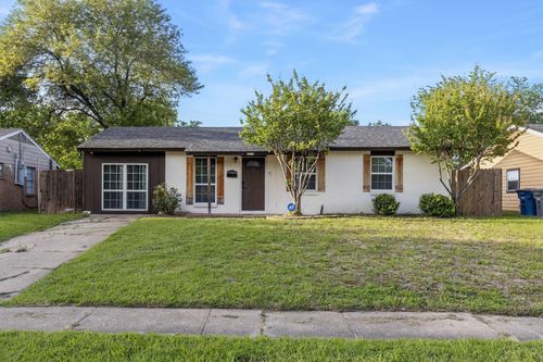 6331 Fenway St, Dallas, TX, 75217-5025 | Card Image