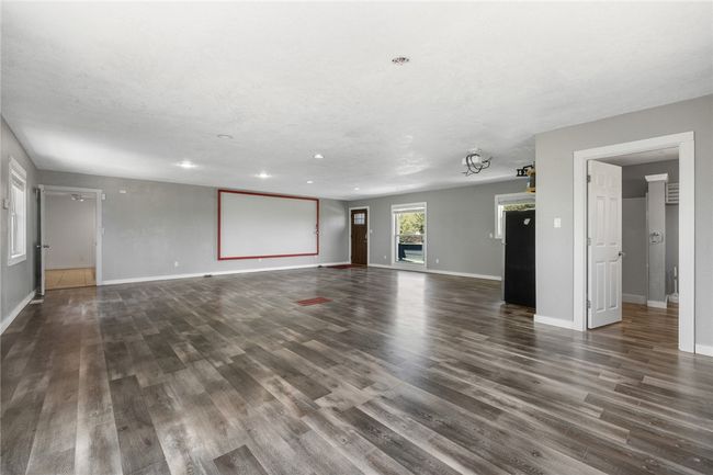 Game Room/In Law Suite | Image 27