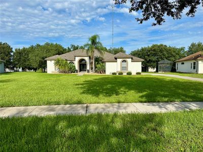 12384 Creek Edge Drive, House other with 4 bedrooms, 3 bathrooms and null parking in Riverview FL | Image 2