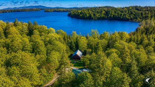 823 Bartlett Carry Road, Saranac Lake, NY, 12983 | Card Image