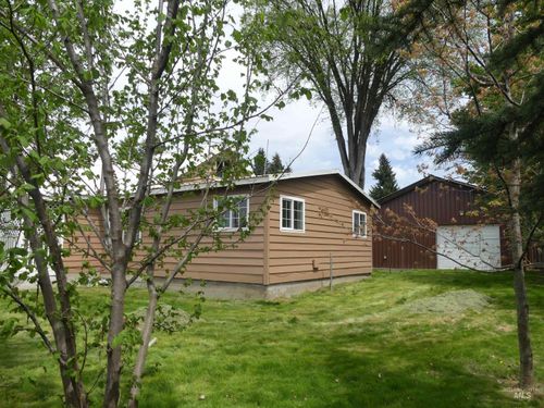 207 E 1 St Ave, Weippe, ID, 83553 | Card Image