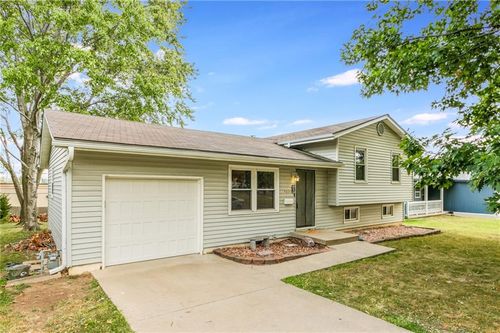 7425 Stearns St, Shawnee, KS, 66203-4543 | Card Image