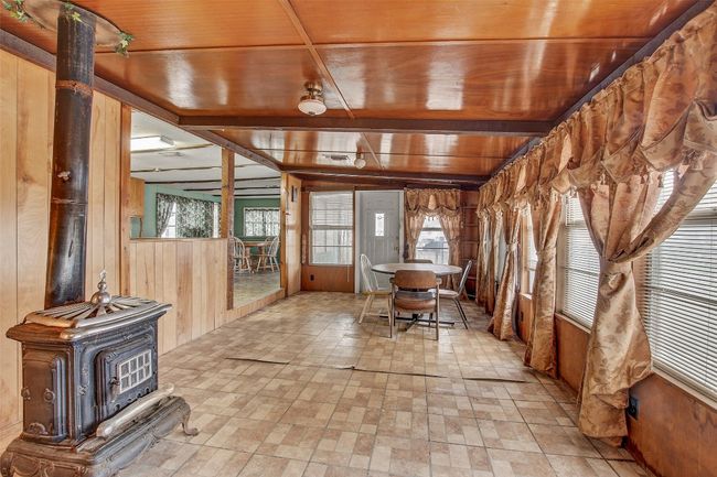 205 Singleton Dr, House other with 1 bedrooms, 1 bathrooms and 4 parking in Spicewood TX | Image 24