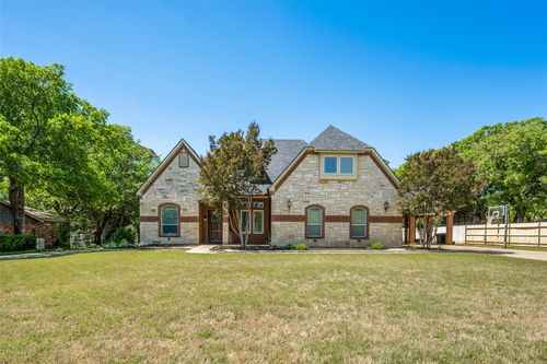 8624 Timber Dr, North Richland Hills, TX, 76182-8912 | Card Image