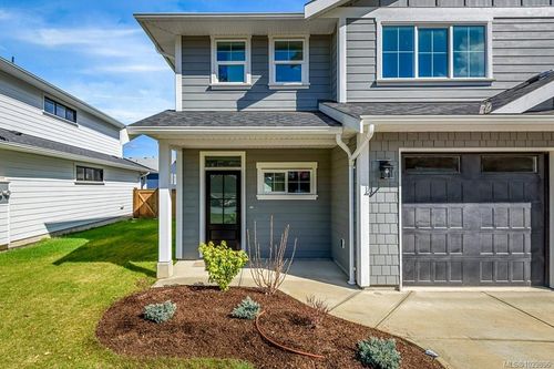 208-2580 Brookfield Dr, Courtenay, BC, V9N0J8 | Card Image