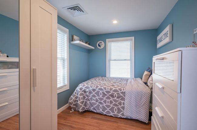 1011 Collettes Grove Rd, House other with 2 bedrooms, 1 bathrooms and null parking in Derry NH | Image 16
