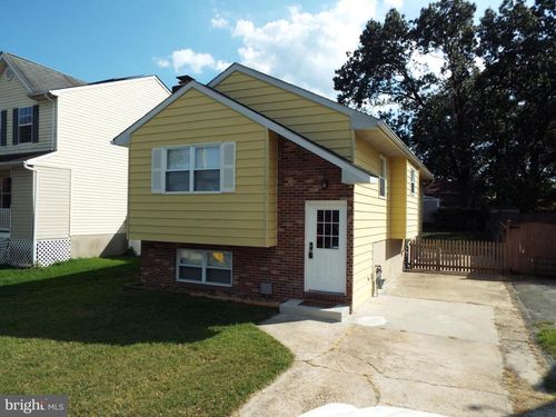 19 Main Ave Sw, GLEN BURNIE, MD, 21061-3862 | Card Image