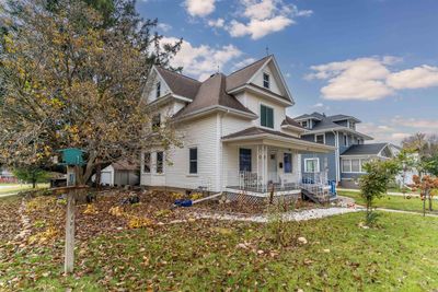 402 I Avenue, House other with 3 bedrooms, 1 bathrooms and null parking in Grundy Center IA | Image 3