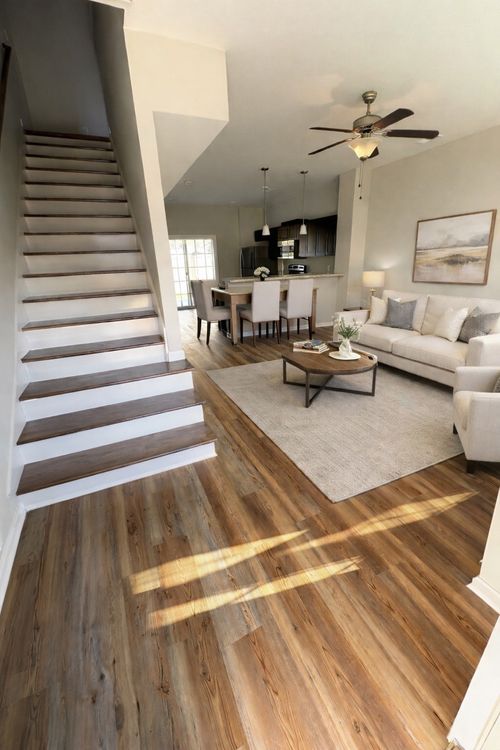 apt-l3-1182 Long Hollow Pike, Gallatin, TN, 37066-7564 | Card Image