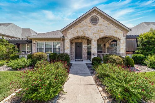5715 Hummingbird Ln, Fairview, TX, 75069-6843 | Card Image
