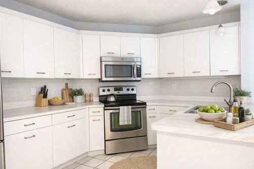 10461 Nw 12th Ct, Plantation, FL, 33322-6650 | Card Image