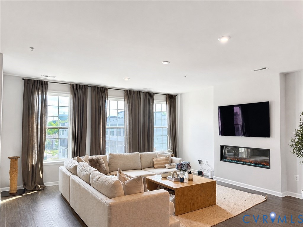 Residential Lease in Unknown 3