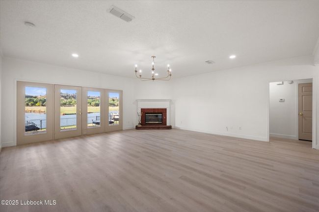72 S Lakeshore Dr, House other with 3 bedrooms, 2 bathrooms and null parking in Ransom Canyon TX | Image 5