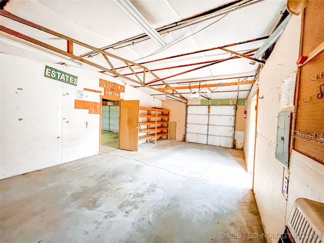 39 Summit Dr, House other with 3 bedrooms, 2 bathrooms and null parking in Canadian OK | Image 35