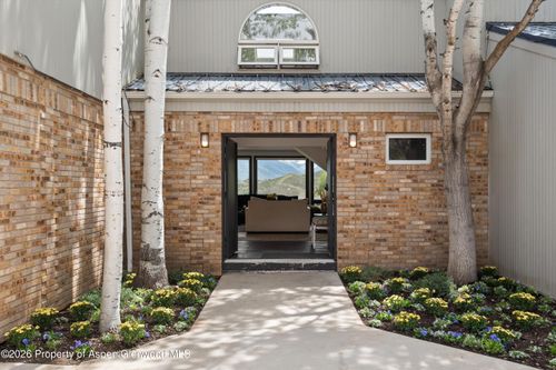 450 Solar Way, Aspen, CO, 81611-9623 | Card Image