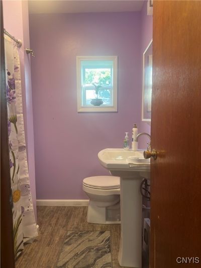 1st Floor Bathroom | Image 3